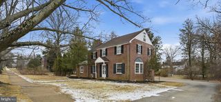 110 ALAPOCAS DR, Wilmington, DE 19803