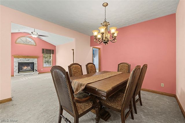 10304 Honeysuckle Lane, Broadview Heights, OH 44147