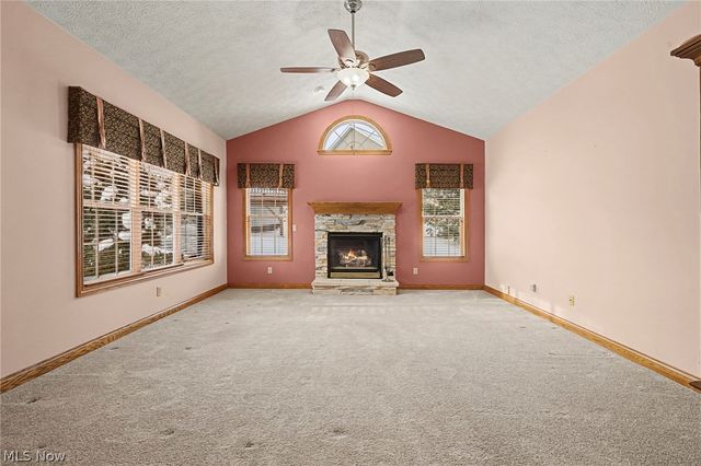 10304 Honeysuckle Lane, Broadview Heights, OH 44147