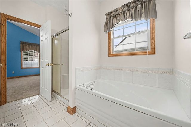 10304 Honeysuckle Lane, Broadview Heights, OH 44147