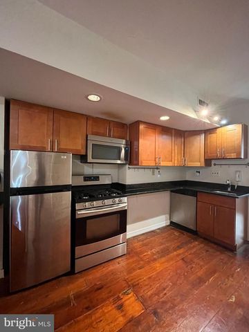 38 S 3RD ST, Philadelphia, PA 19106