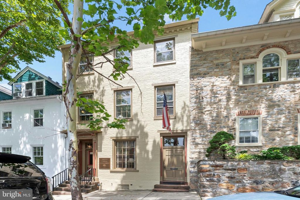 72-72-74 W MARKET ST, Bethlehem, PA 18018