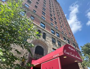 4940 S East End Avenue 14A, Chicago, IL 60615