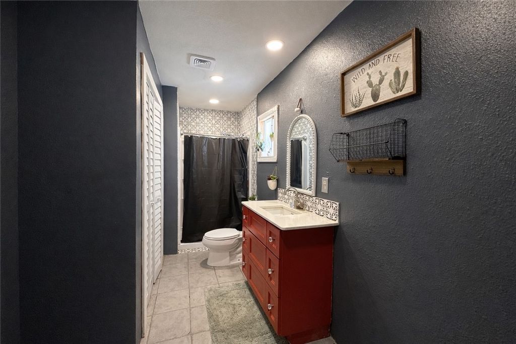 1010 Clay Circle, Somerville, TX 77879 — photo 5