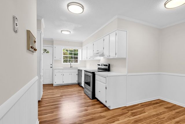 356 Lakewood Ave., Georgetown, SC 29440