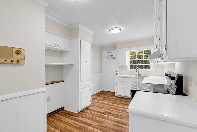 356 Lakewood Ave., Georgetown, SC 29440