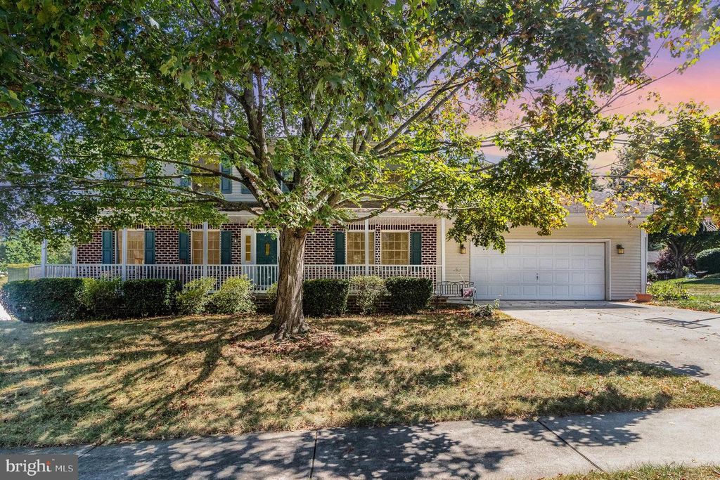 3507 RAINTREE LN, Mechanicsburg, PA 17050
