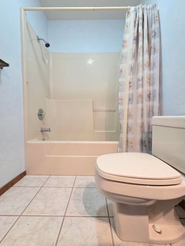 618 W Greenwood Street, Springfield, MO 65807