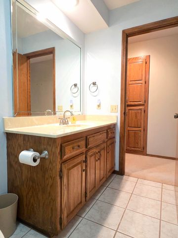 618 W Greenwood Street, Springfield, MO 65807