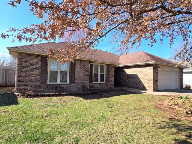 618 W Greenwood Street, Springfield, MO 65807