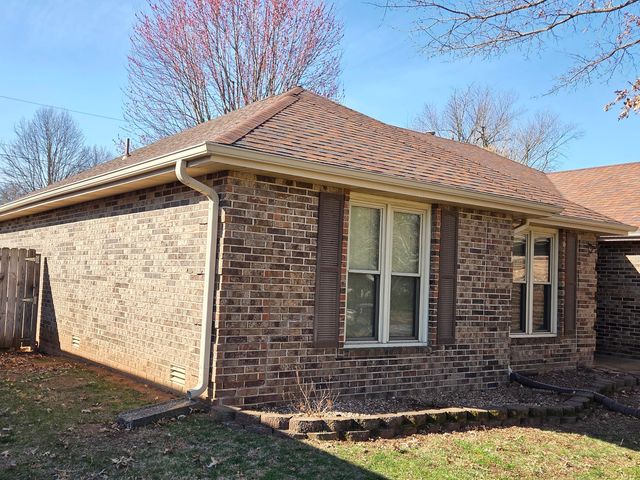618 W Greenwood Street, Springfield, MO 65807