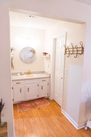 827 Harbor Place Drive, Charleston, SC 29412