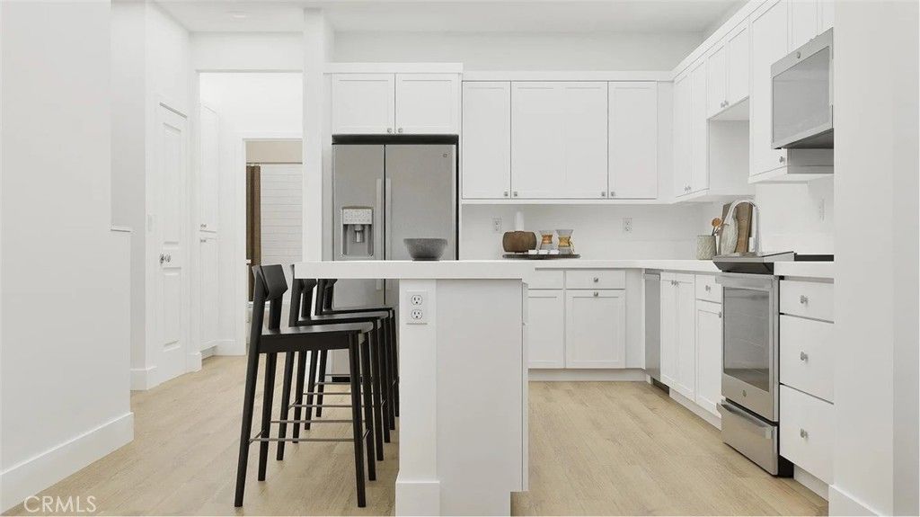 Image 2 of property listing at 500 Park Drive 123, Carson, CA 90745