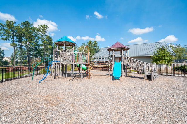 1552 Mallard Trace Drive, Wendell, NC 27591