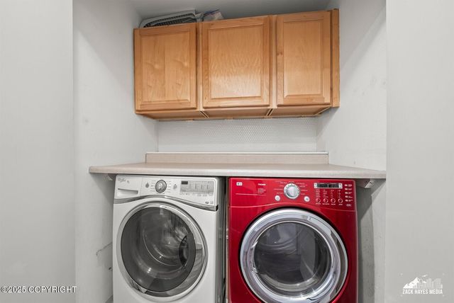 3211 Amber Bay Loop, Anchorage, AK 99515