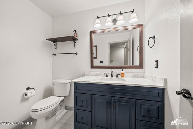 3211 Amber Bay Loop, Anchorage, AK 99515