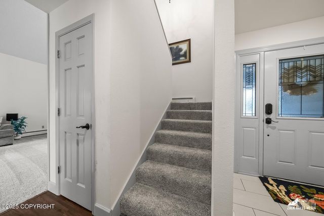 3211 Amber Bay Loop, Anchorage, AK 99515