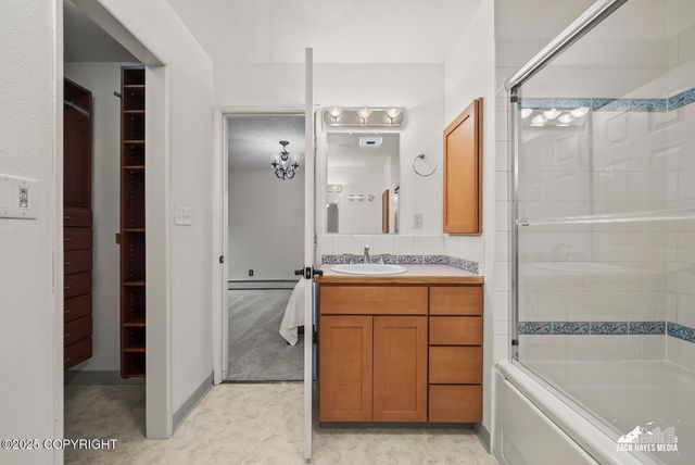 3211 Amber Bay Loop, Anchorage, AK 99515