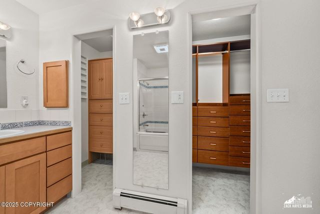 3211 Amber Bay Loop, Anchorage, AK 99515