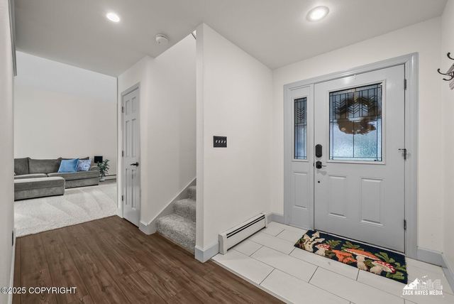 3211 Amber Bay Loop, Anchorage, AK 99515