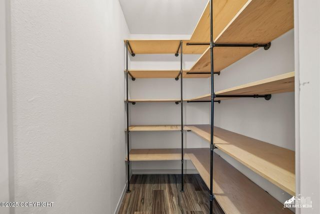 3211 Amber Bay Loop, Anchorage, AK 99515