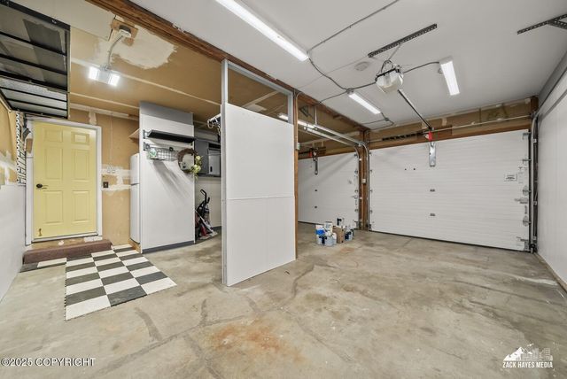 3211 Amber Bay Loop, Anchorage, AK 99515