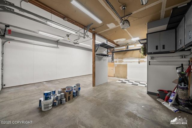 3211 Amber Bay Loop, Anchorage, AK 99515