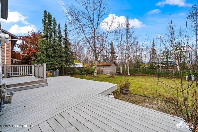 3211 Amber Bay Loop, Anchorage, AK 99515