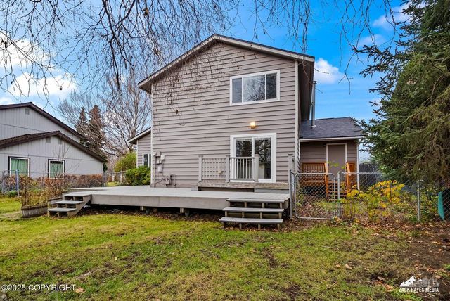 3211 Amber Bay Loop, Anchorage, AK 99515