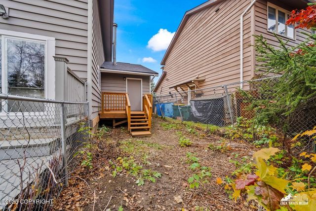 3211 Amber Bay Loop, Anchorage, AK 99515