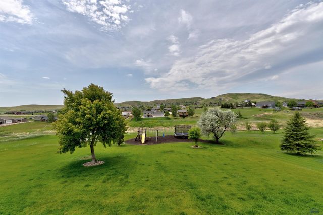 2635 BLACK SADDLE RD, Rapid City, SD 57703