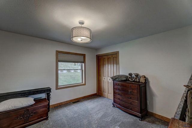 2635 BLACK SADDLE RD, Rapid City, SD 57703