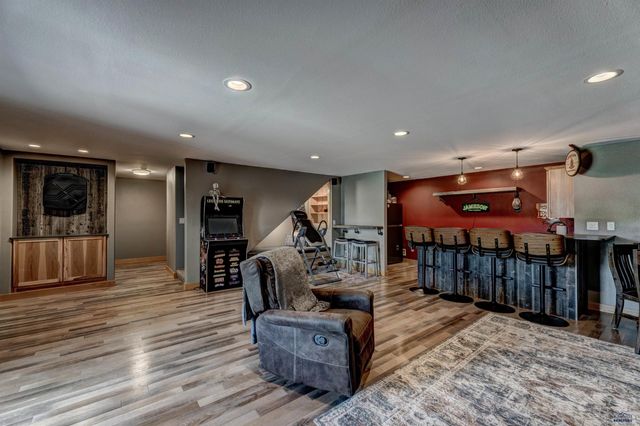 2635 BLACK SADDLE RD, Rapid City, SD 57703