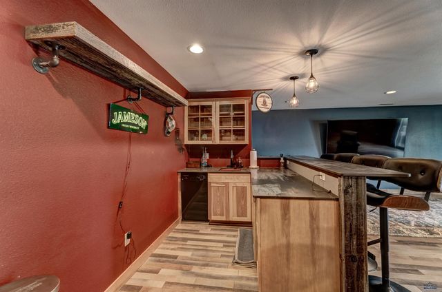 2635 BLACK SADDLE RD, Rapid City, SD 57703