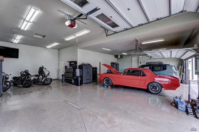 2635 BLACK SADDLE RD, Rapid City, SD 57703