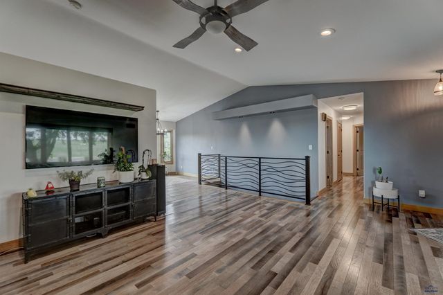 2635 BLACK SADDLE RD, Rapid City, SD 57703