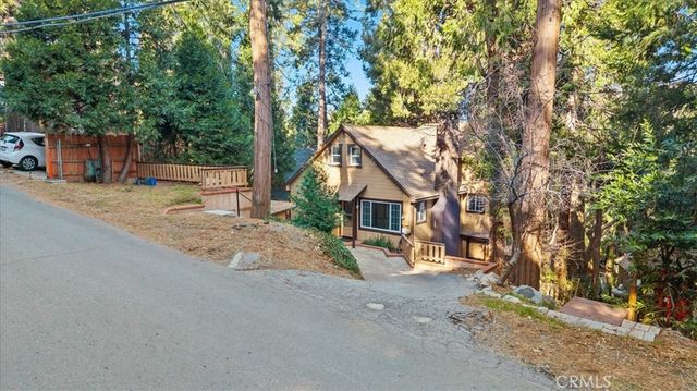 23698 Scenic Drive, Crestline, CA 92325