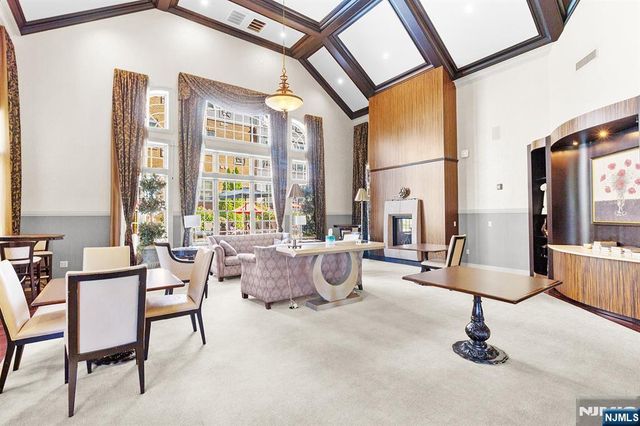 2212 The Plaza, Tenafly, NJ 07670