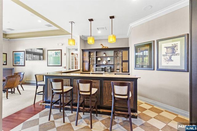 2212 The Plaza, Tenafly, NJ 07670