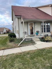 35277 Terrybrook Drive, Sterling Heights, MI 48312