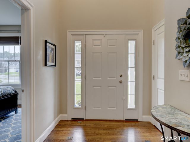33 Hunters Lane, Southington, CT 06479