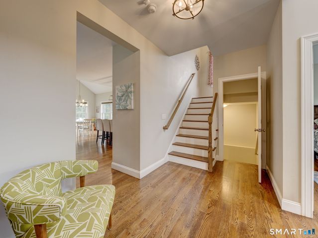 33 Hunters Lane, Southington, CT 06479