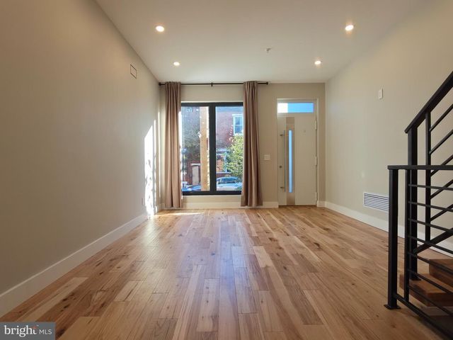 1220 E FLETCHER ST, Philadelphia, PA 19125