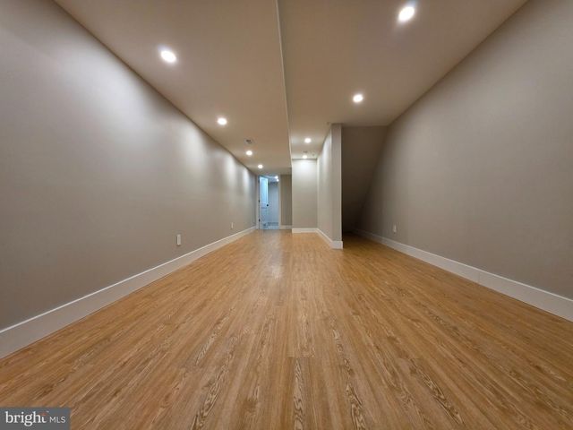 1220 E FLETCHER ST, Philadelphia, PA 19125