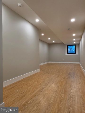 1220 E FLETCHER ST, Philadelphia, PA 19125