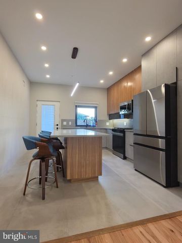 1220 E FLETCHER ST, Philadelphia, PA 19125