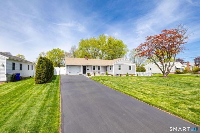 129 Cloverdale Circle, Wethersfield, CT 06109