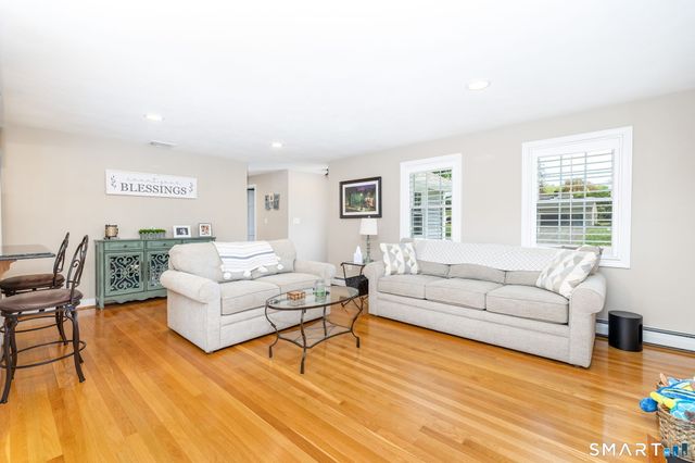 129 Cloverdale Circle, Wethersfield, CT 06109