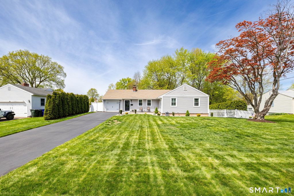 129 Cloverdale Circle, Wethersfield, CT 06109