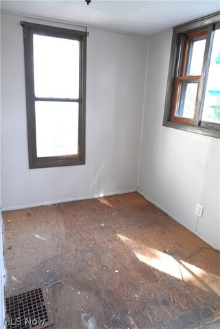 2147 Rankin Drive, Ravenna, OH 44266